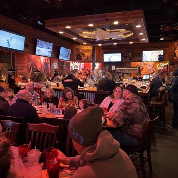 Texas Roadhouse - a large group of people sitting at tables - Steakhouses Near Me - Eugene, Oregon Texas Roadhouse - a large group of people sitting at tables - Steakhouses Near Me - Eugene, Oregon