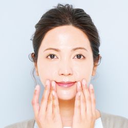 LEO Aesthetics - Menard products promote clean and healthy skin.  Now available at LEO Aesthetics.