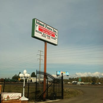 Island Fence 10 Reviews Building Supplies 93114 Hwy 99 S Junction City Or Phone Number Yelp