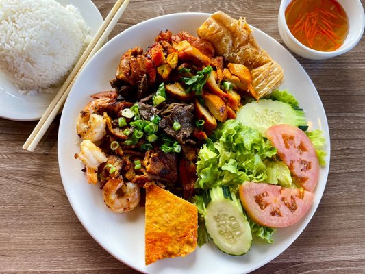 Bone & Broth - Vietnamese Pho Cuisine by null