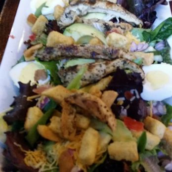 Forty Thieves - Chicken avacado salad - Pubs Near Me - Buffalo, New York Forty Thieves - Chicken avacado salad - Pubs Near Me - Buffalo, New York