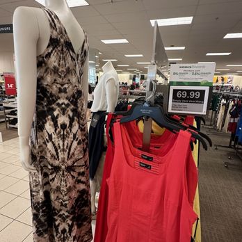 Kohl's - Department Stores Near Me - CANTON, Connecticut