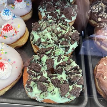 Urban Dripp - Oreo Mint - Donuts Near Me - Riverside, California Urban Dripp - Oreo Mint - Donuts Near Me - Riverside, California
