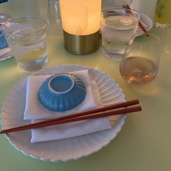 Makoto - Place Setting with Hou Hou Shu Pink Sparkling Sake - Japanese Near Me - Miami Beach, Florida