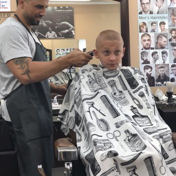 95th Street Barbershop - Barbers Near Me - Seattle, Washington