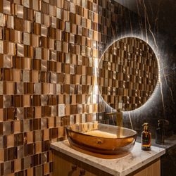 Genova Nail Spa - Restroom