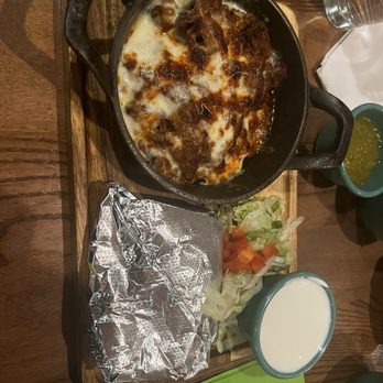 Boca Chica Restaurant - Queso Fundido Con Chorizo Y Rajas - Mexican Near Me - Saint Paul, Minnesota Boca Chica Restaurant - Queso Fundido Con Chorizo Y Rajas - Mexican Near Me - Saint Paul, Minnesota