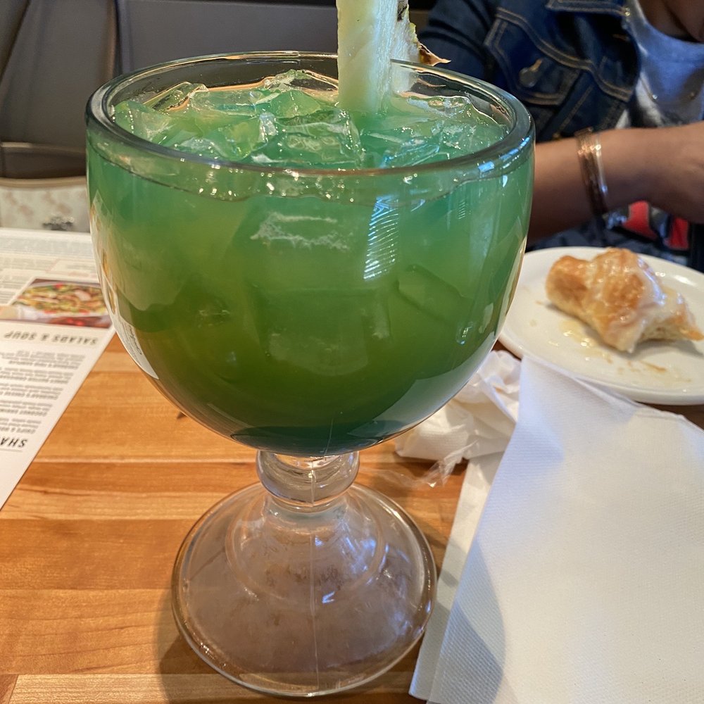 Cheddar's Scratch Kitchen - Drink - Comfort Food Near Me - Selma, Texas