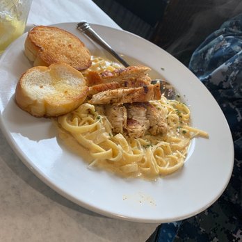 Bozos Too - Chicken Alfredo - Seafood Near Me - Pascagoula, Mississippi Bozos Too - Chicken Alfredo - Seafood Near Me - Pascagoula, Mississippi