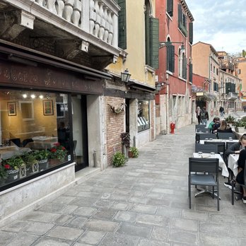Osteria Fanal Del Codega - Exterior - Restaurants Near Me - Venezia, VE