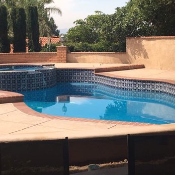 Gold Coast Pool & Spa - Before - Pool Cleaners Near Me Gold Coast Pool & Spa - Before - Pool Cleaners Near Me