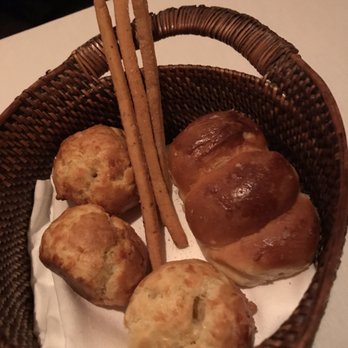 PRESS - Bread basket - Bars Near Me - St. Helena, California