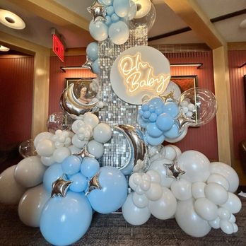 Banana Bureau - Balloon display - Balloon Services Near Me - Springfield , Virginia