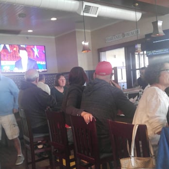 Iggy's Boardwalk - Bar area - Seafood Near Me - Warwick, Rhode Island Iggy's Boardwalk - Bar area - Seafood Near Me - Warwick, Rhode Island