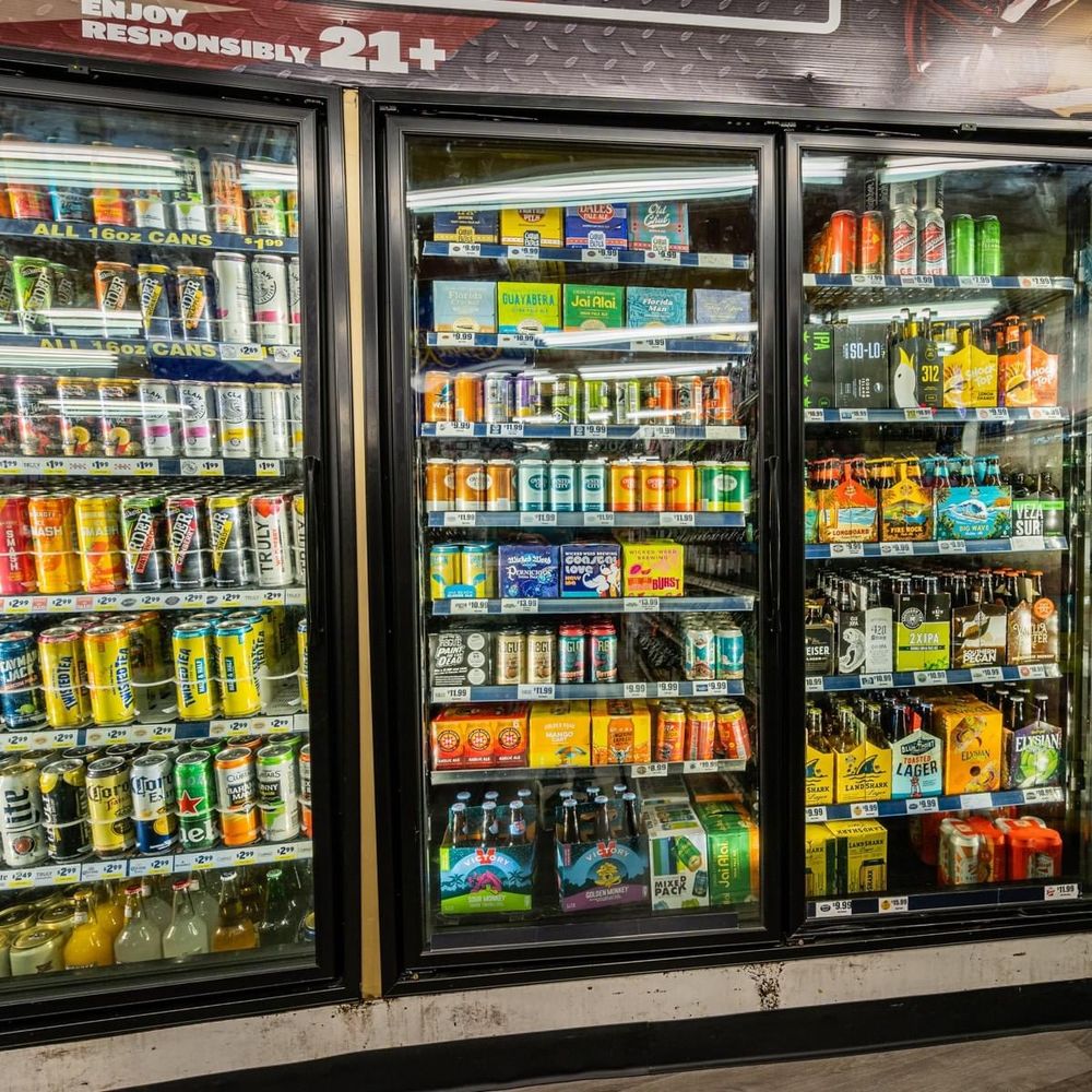 SEMINOLE DISCOUNT LIQUOR Updated October 2024 26 Photos 1917 W