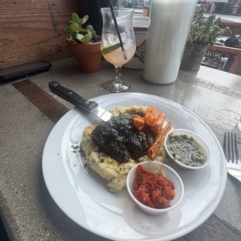 Flying Pig Pub & Kitchen - Short Ribs - Pubs Near Me - Oceanside, California Flying Pig Pub & Kitchen - Short Ribs - Pubs Near Me - Oceanside, California