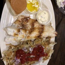 Parkside Restaurant & Bar - Walleye meal