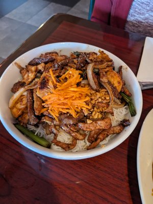 Hao Hao Vietnamese & Chinese Restaurant - Round Rock by null