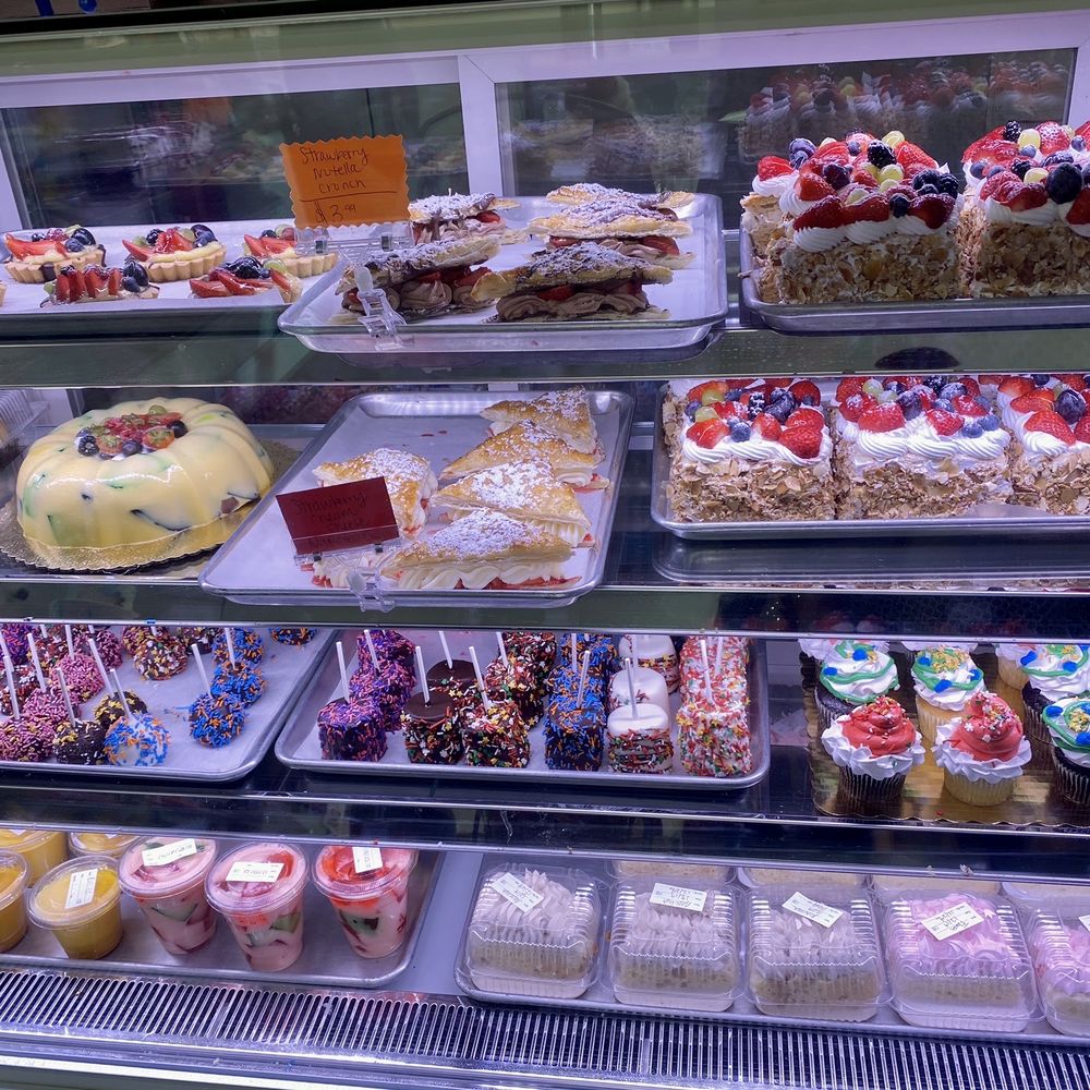 Cakes By Edith - Bakeries Near Me - Salt Lake City, Utah Cakes By Edith - Bakeries Near Me - Salt Lake City, Utah