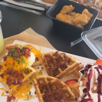 Waffle Cafe Detroit - Waffleand Flight and lamp - Waffles Near Me - Detroit, Michigan