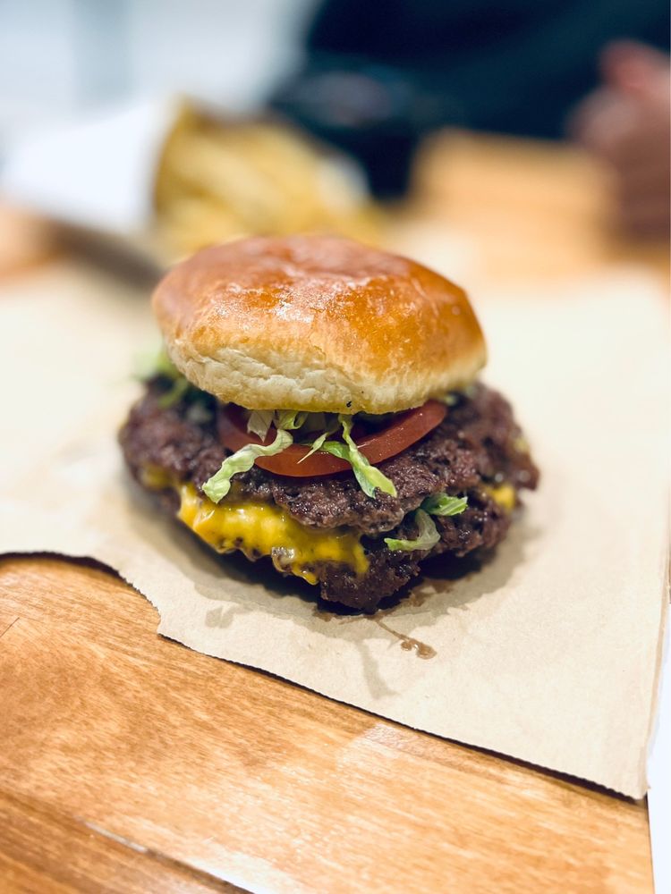 Handcraft Burgers and Brew