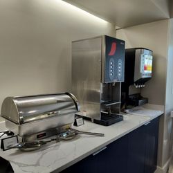 Admirals Club