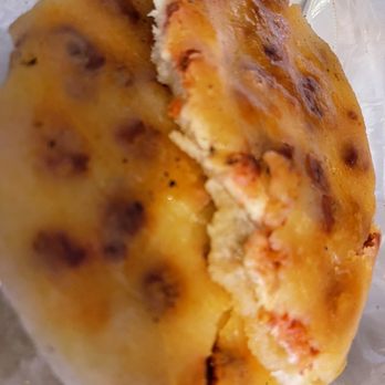 Ricas Pupusas & Mas - Spicy chorizo pupusa made with rice flour - Salvadoran Near Me - Woodside, New York Ricas Pupusas & Mas - Spicy chorizo pupusa made with rice flour - Salvadoran Near Me - Woodside, New York