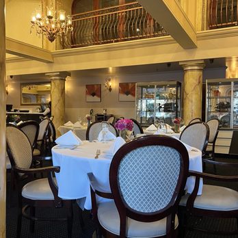 Darya Restaurant - Decor - Middle Eastern Near Me - Santa Ana, California