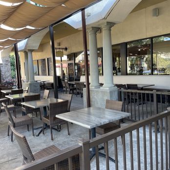 Bella Bru Cafe - Outside - Cafes Near Me - Sacramento, California Bella Bru Cafe - Outside - Cafes Near Me - Sacramento, California