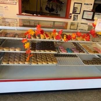 The Donut Palace - Donuts and kolaches - Donuts Near Me - Karnes City, Texas The Donut Palace - Donuts and kolaches - Donuts Near Me - Karnes City, Texas