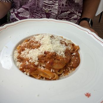 Sant Ambroeus Aspen Restaurant - FETTUCCINE ALLA BOLOGNESE - Coffee & Tea Near Me - Aspen, Colorado Sant Ambroeus Aspen Restaurant - FETTUCCINE ALLA BOLOGNESE - Coffee & Tea Near Me - Aspen, Colorado