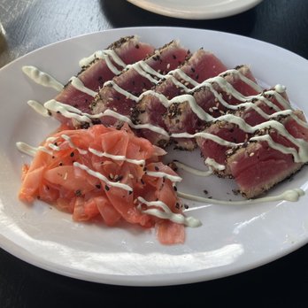 The Blue Glass - Seared Ahi - Cocktail Bars Near Me - Seattle, Washington