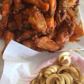 Hot Wings Cafe - Chicken Wings Near Me - Glendale, California