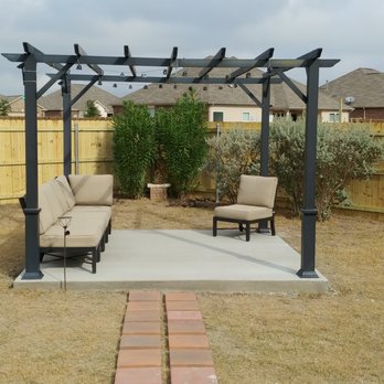 Cretewood Construction - 11X11 Island fits the pergola perfectly. Kyle will be back to bolt it down in a few days. - General Contractors Near Me Cretewood Construction - 11X11 Island fits the pergola perfectly. Kyle will be back to bolt it down in a few days. - General Contractors Near Me