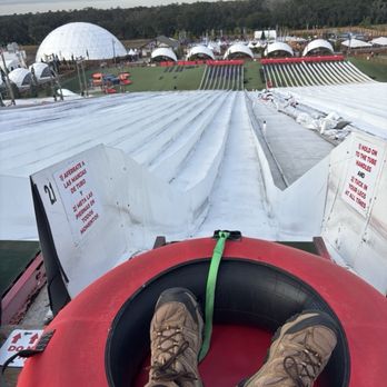 Snowcat Ridge - Get ready - Tubing Near Me - Dade City, Florida