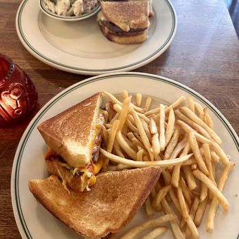 The Old Fashioned - Grilled cheese with beef patty Patty melt - American Near Me - Madison, Wisconsin The Old Fashioned - Grilled cheese with beef patty Patty melt - American Near Me - Madison, Wisconsin