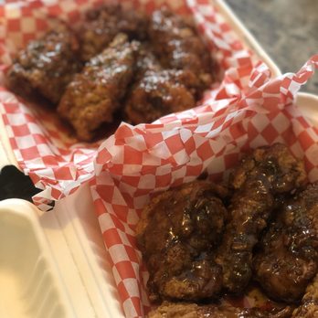 Kore Chicken - Honey garlic (front) and Korean season (back) - Korean Near Me - Markham, Ontario