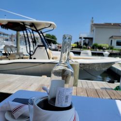 Anchor Down Dockside - Dining al fresco
