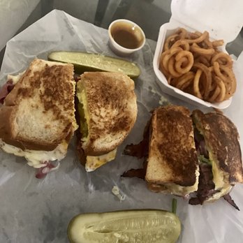 Maize N Blue Deli - Delis Near Me - Ann Arbor, Michigan Maize N Blue Deli - Delis Near Me - Ann Arbor, Michigan