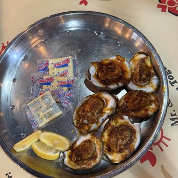 Mr and Mrs Crab - Steamed half shell oysters - Seafood Near Me - Orlando, Florida Mr and Mrs Crab - Steamed half shell oysters - Seafood Near Me - Orlando, Florida