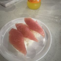 Yo! Sushi - Tuna sushi