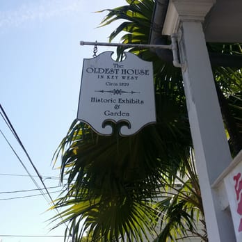 Duval Street - Local Flavor Near Me - Key West, Florida