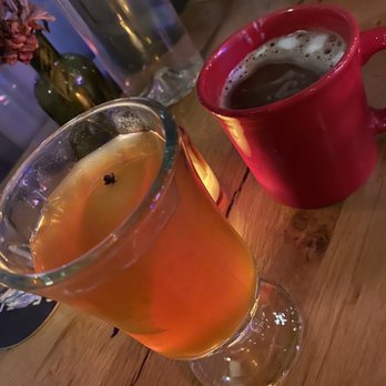 Settle Down Tavern - Hot toddy and warm lemon gin cocktail - Bars Near Me - Madison, Wisconsin