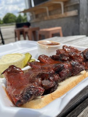 Jones Bar-B-Q by null