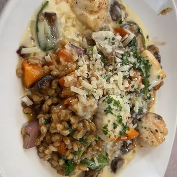 Trio - Seafood Farro was filling - Burgers Near Me - Charlotte, North Carolina Trio - Seafood Farro was filling - Burgers Near Me - Charlotte, North Carolina
