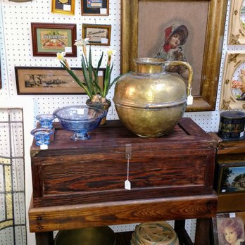 Antique Emporium - A carpenter's box/shelf-- a "marriage" of antique parts - Used, Vintage & Consignment Near Me - Reddick, Florida
