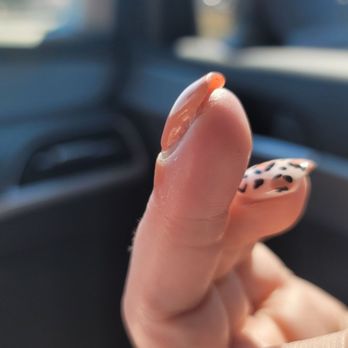 U Nails - Nail Salons Near Me - Centre, Alabama