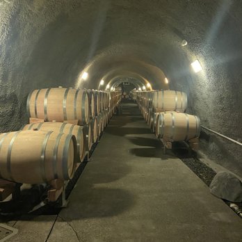 Pine Ridge Vineyards - Wineries Near Me - Napa, California Pine Ridge Vineyards - Wineries Near Me - Napa, California