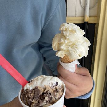 Polar Bear Ice Cream - Ice Cream & Frozen Yogurt Near Me - Capitola, California
