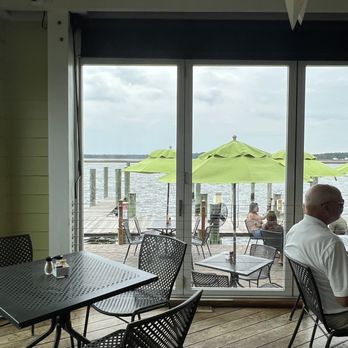 Bridges Restaurant - You can sit outside too. Not a bad view in the place. - Bars Near Me - Grasonville, Maryland